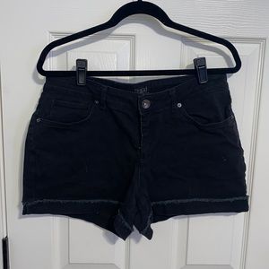 Time and Tru black denim shorts